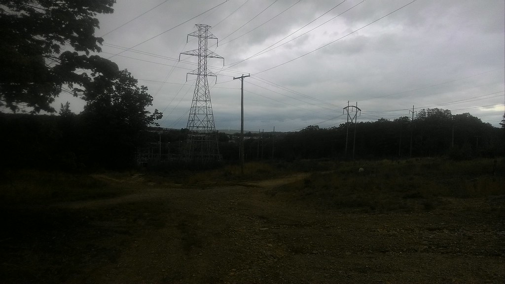 Pole Line Outside of Frackville, PA. 5/26/2017. ismzer0 Flickr