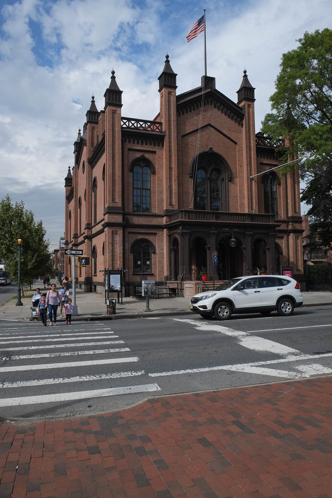 Flushing Town Hall a photo on Flickriver