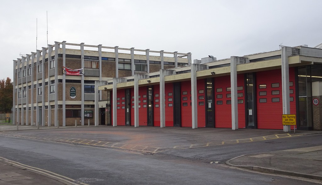 Rewley Road Fire Station, Oxford Opened in 1971 Mick Flickr