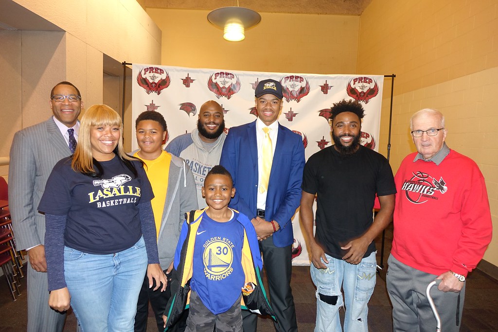 Ed Croswell with family members and assistant coach Randy … Flickr