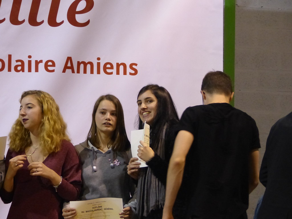 P1100393 lycée SainteFamille Flickr