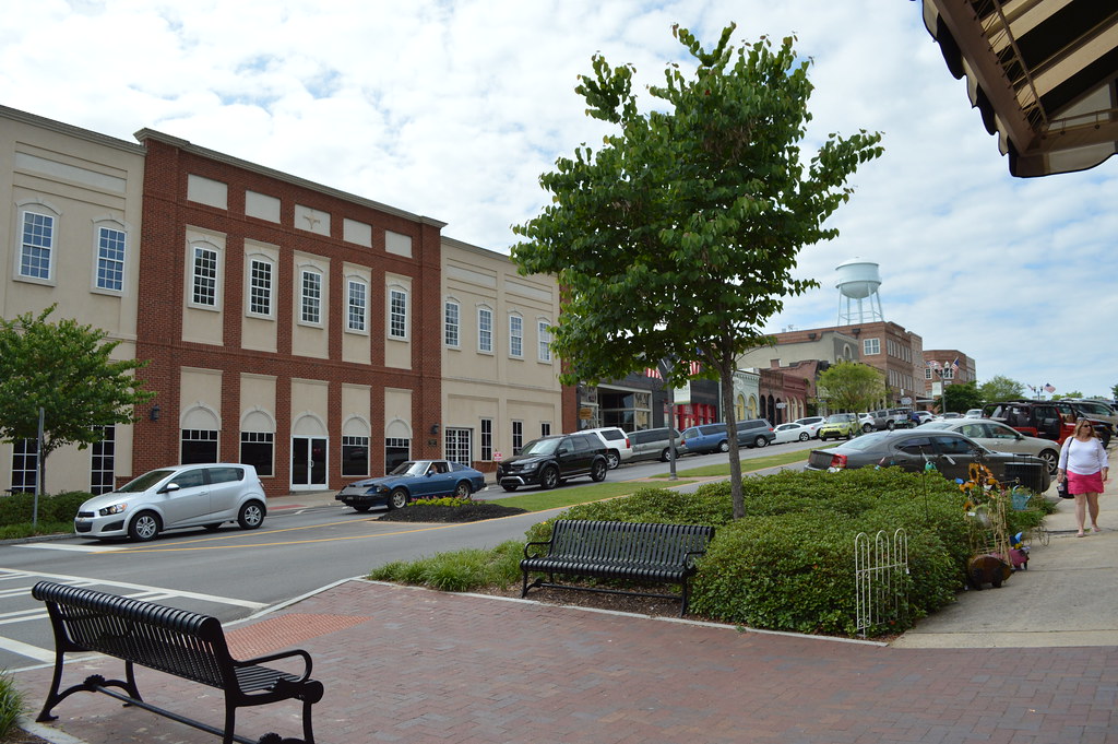 Senoia, GA Film Set for The Walking Dead (Alexandria Saf… Flickr