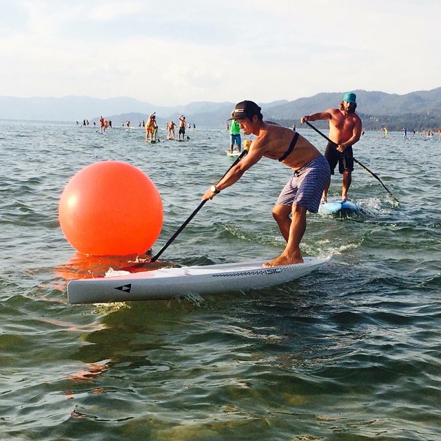 Kenny Kaneko rounding the buoy in the South Lake Tahoe SUP… Flickr