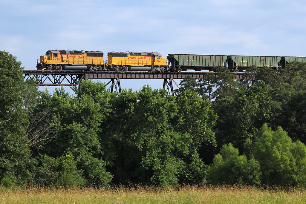 UP Mosher Industrial (Former M&I Bismark Ste. Genevieve) Flickr