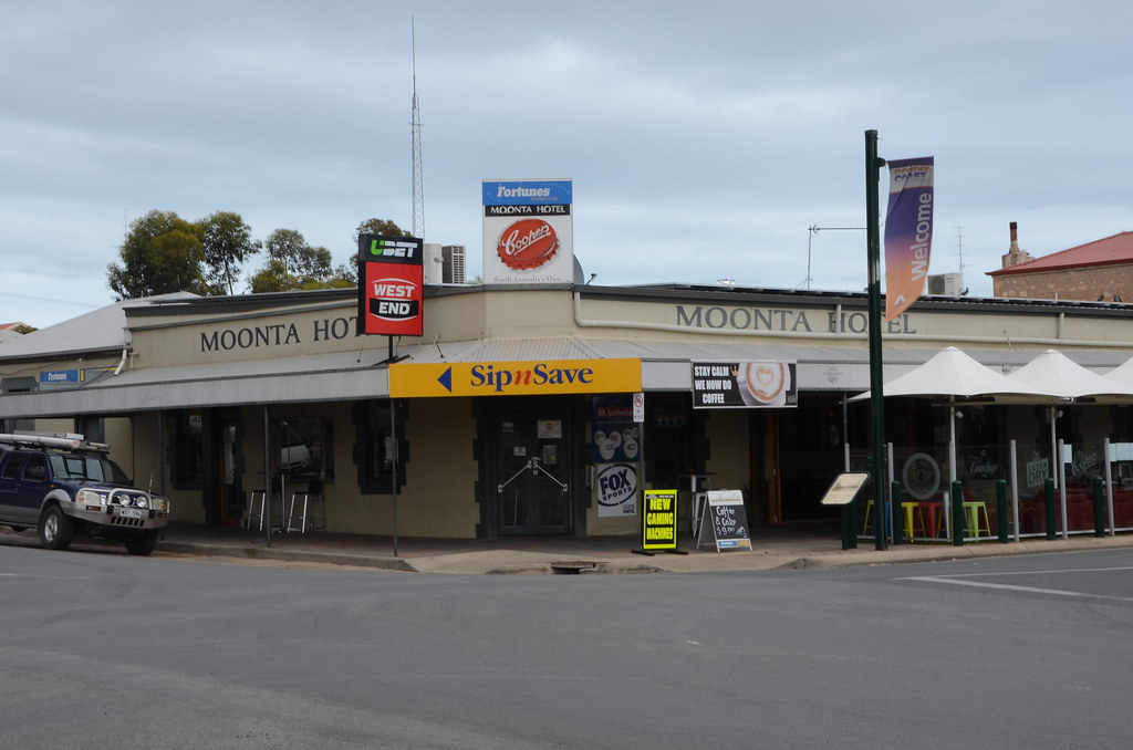DSC_8096 Moonta Hotel, 1 Street, Moonta, South Aust… Flickr