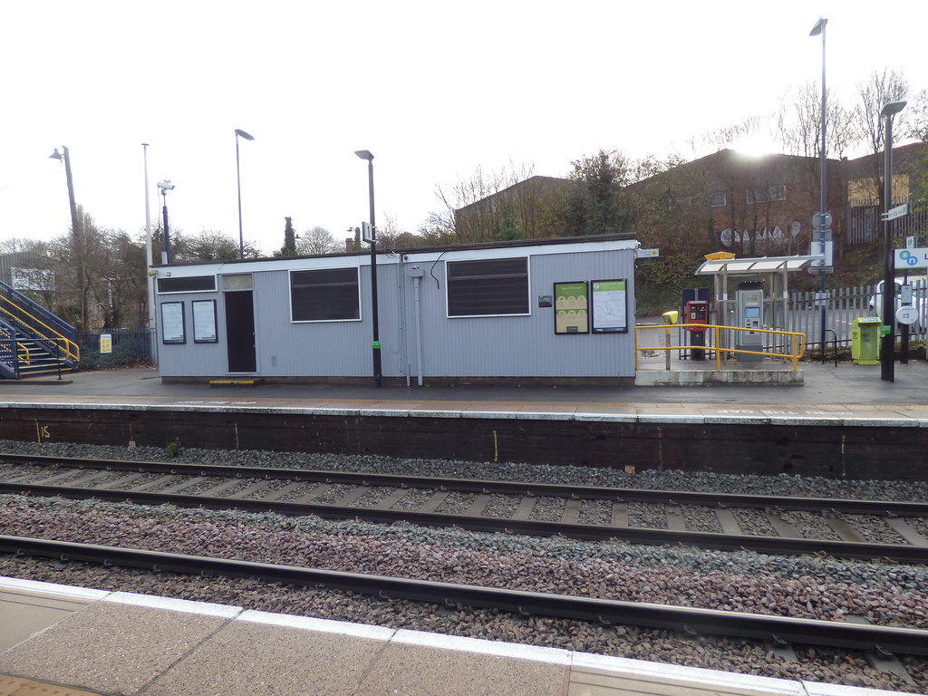 Lye Station ticket office building a photo on Flickriver
