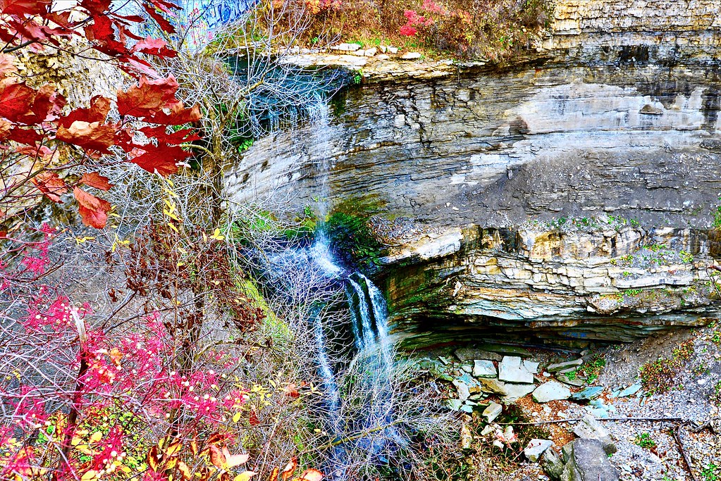 Buttermilk Falls, Hamilton, Canada Leo Li Flickr