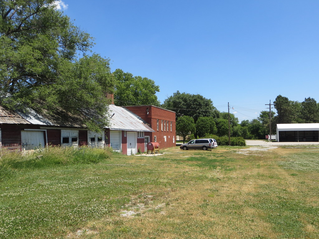 20160615 044 Epworth Village, York, Nebraska This is what … Flickr