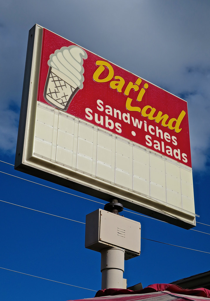 DariLand, Wooster, OH DariLand Ice Cream, 306 West Liber… Flickr