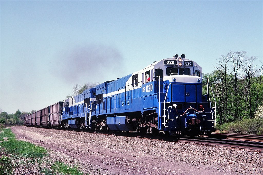 DE 020 at Sebring, OH DE 020, U30C, UDM EB at Bandy Road, … Flickr
