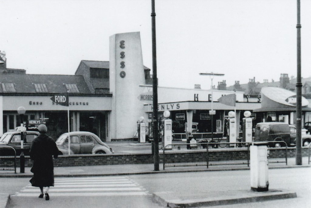Esso Henlys, Ardwick Green, Manchester late 1950's Flickr