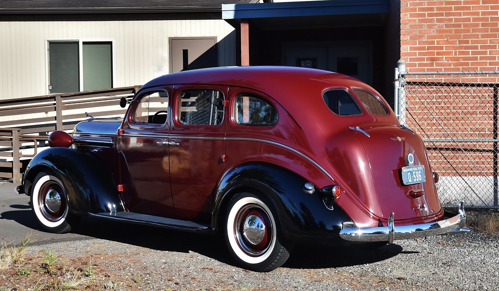 1937 Dodge 4Door Sedan Custom_Cab Flickr