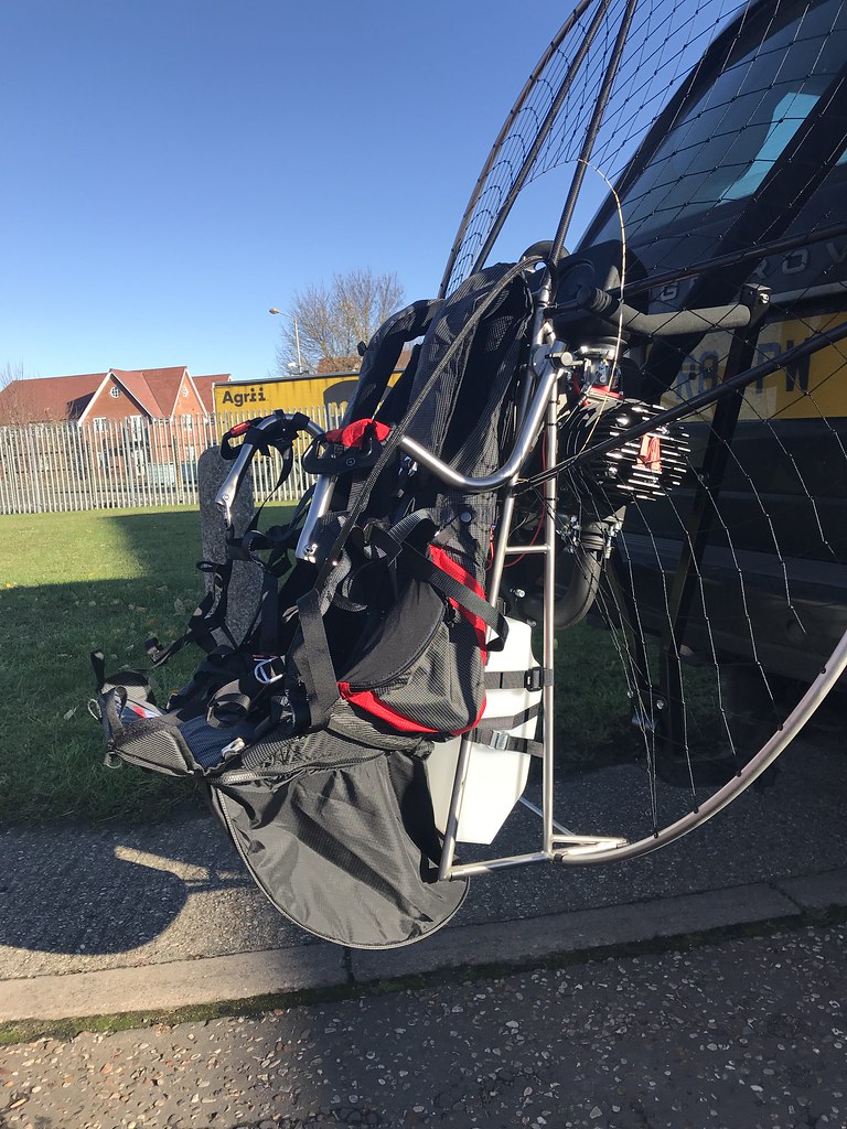 Ebay Bike rack which grips swan neck towball. Surfer Vince Flickr
