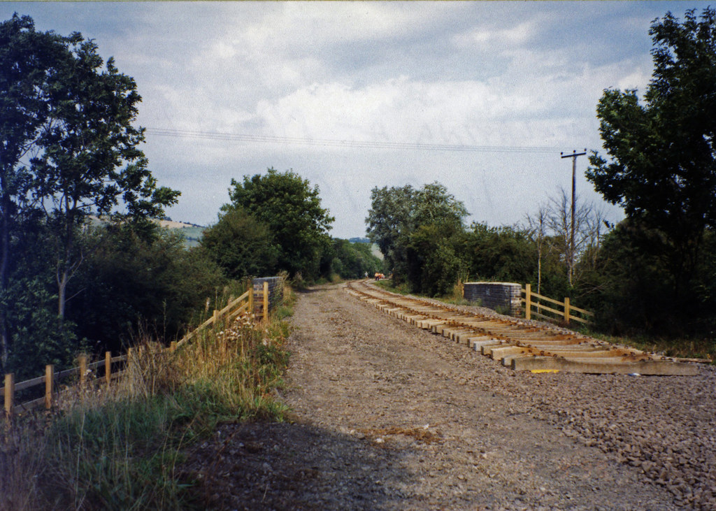 Gotherington Manor Lane Track laying continues past Gother… Flickr