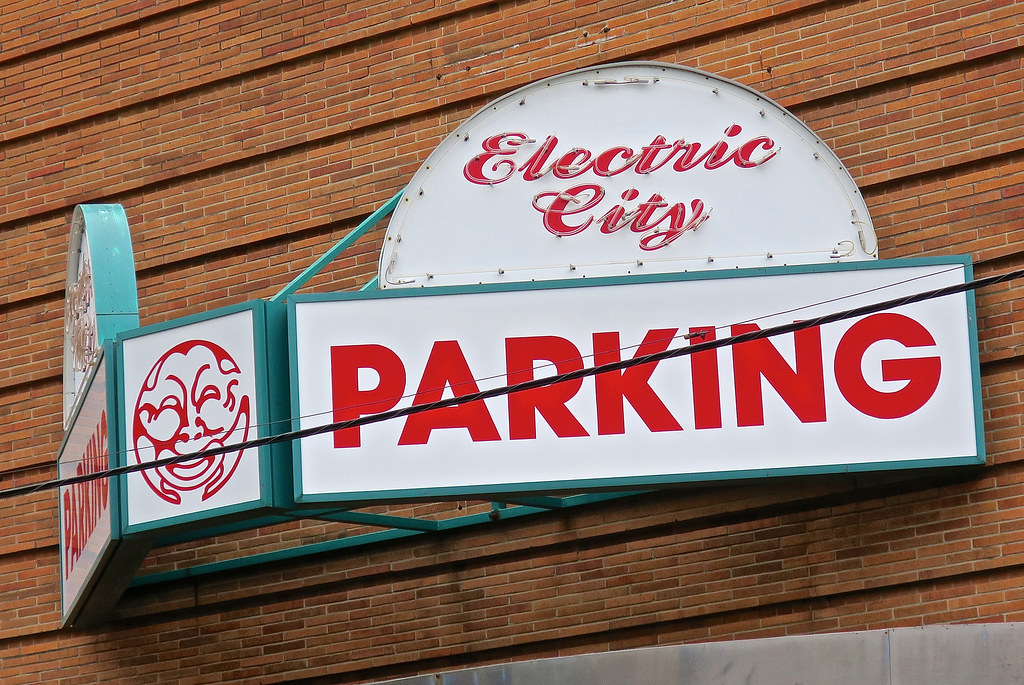 Electric City Parking, Scranton, PA Neon sign for the Elec… Flickr