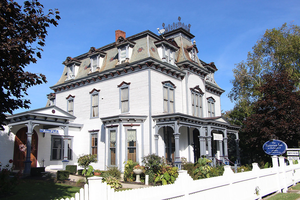 Victoria Inn at Wallingford, VT 700D_IMG_1862_1600 Bingley Hall