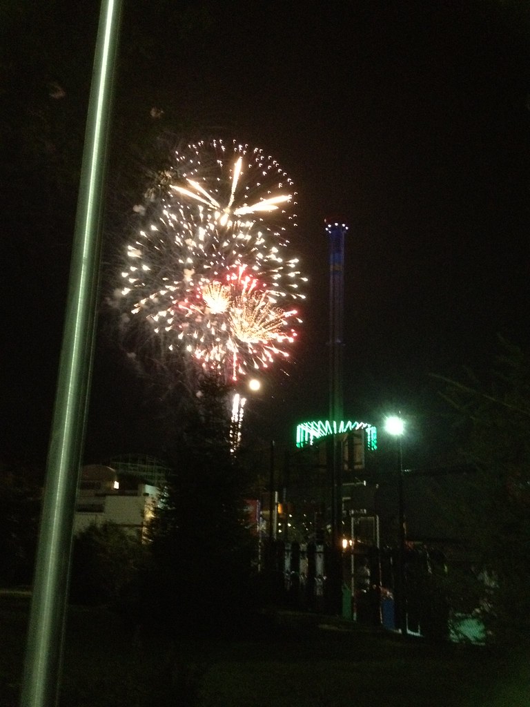 Fireworks at Kings Island kevinbe Flickr