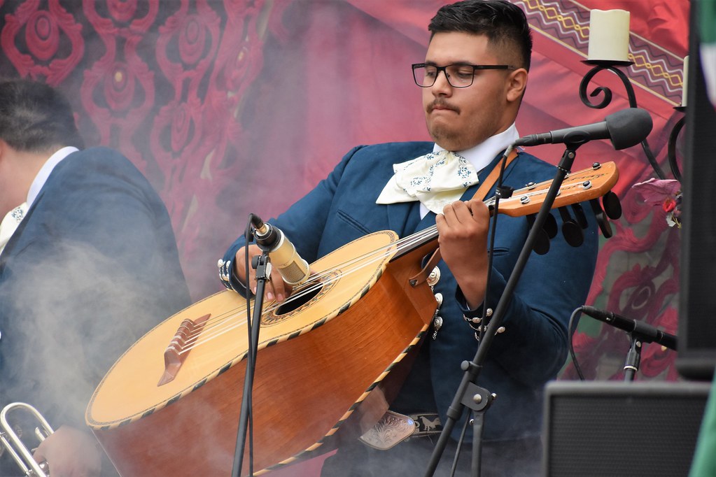 DSC_0193 Bisbee Mariachi Festival Car Show 11/04/17 Warr… Flickr
