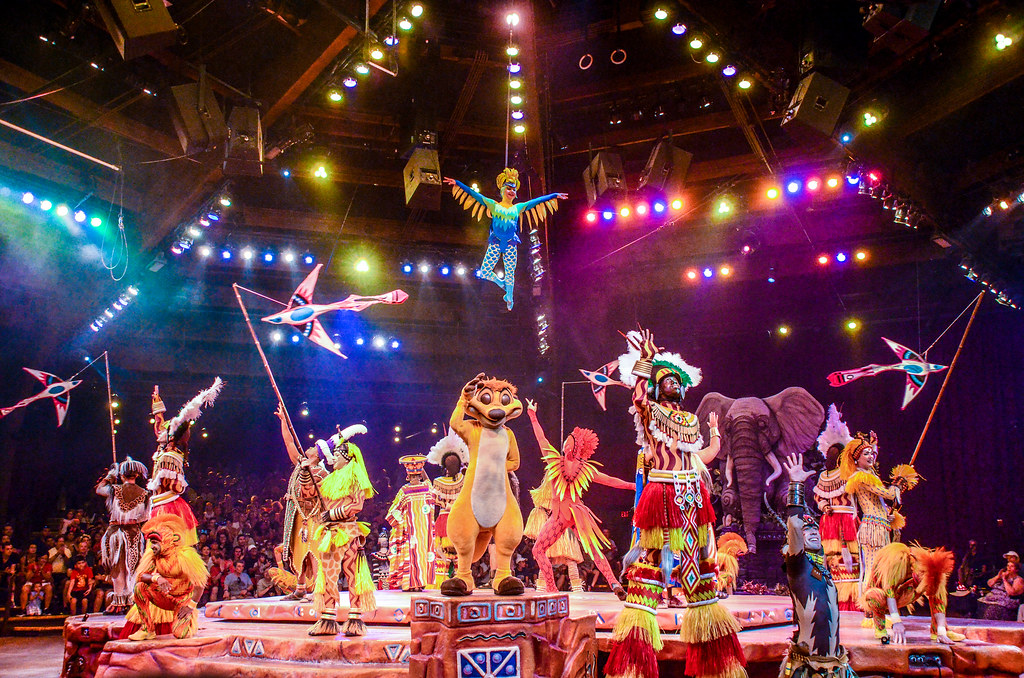 Top 10 Walt Disney World Shows Wandering In Disney