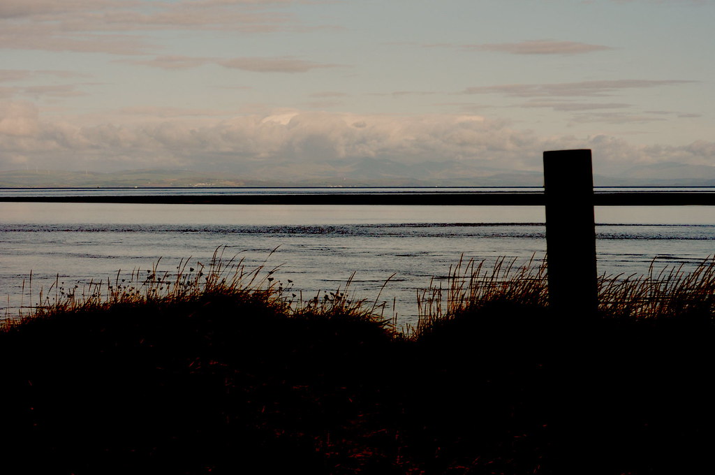 Bay Light (GTK) Morecambe Bay observed Clive Varley Flickr