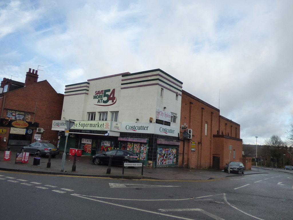Costcutter 54 High Street, Lye On the High Street in Lye… Flickr