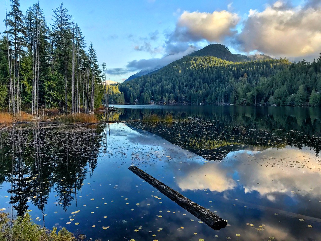 Salida y puesta de sol de Madeira Park, BC V0N 2H1, Canadá