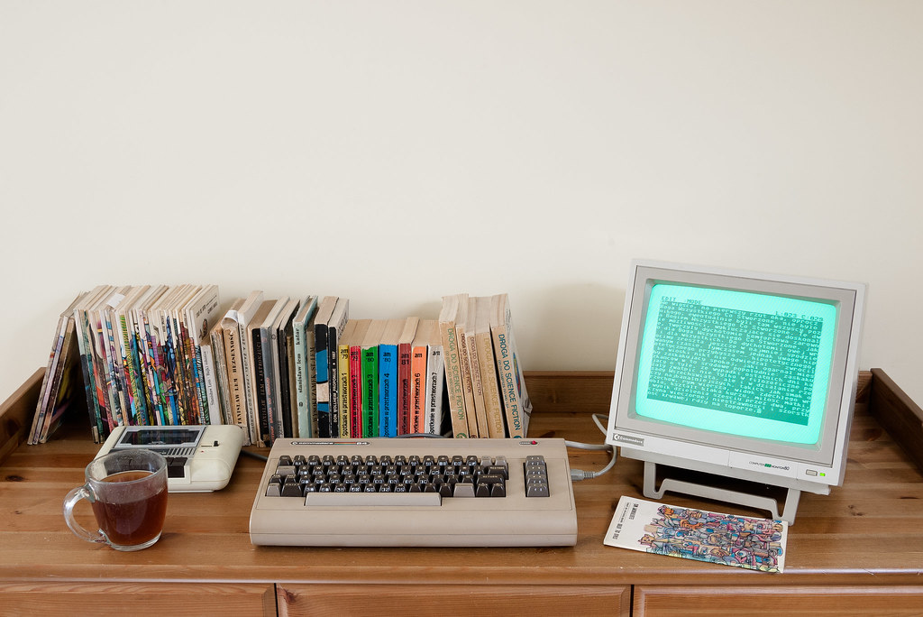 Commodore 64 Commodore 64 with Datasette tape drive and Co… Flickr