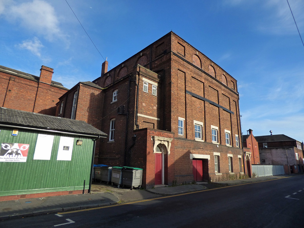 Wednesbury Museum and Art Gallery Albert Street, Wednesb… Flickr