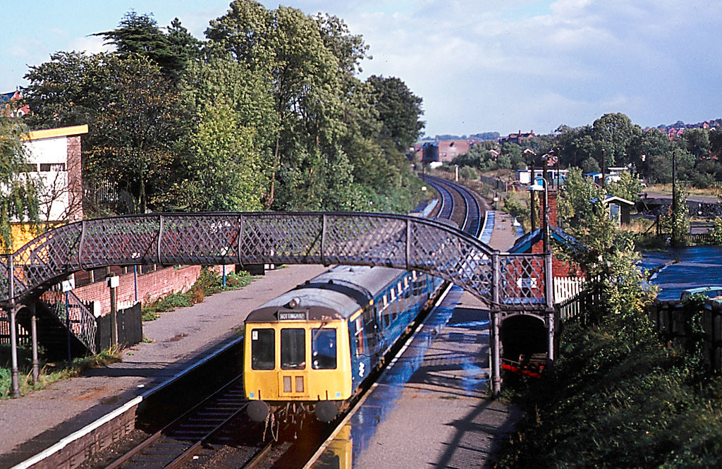 Radcliffe on Trent Class 114 Grantham to NottinghamSept 77… Flickr