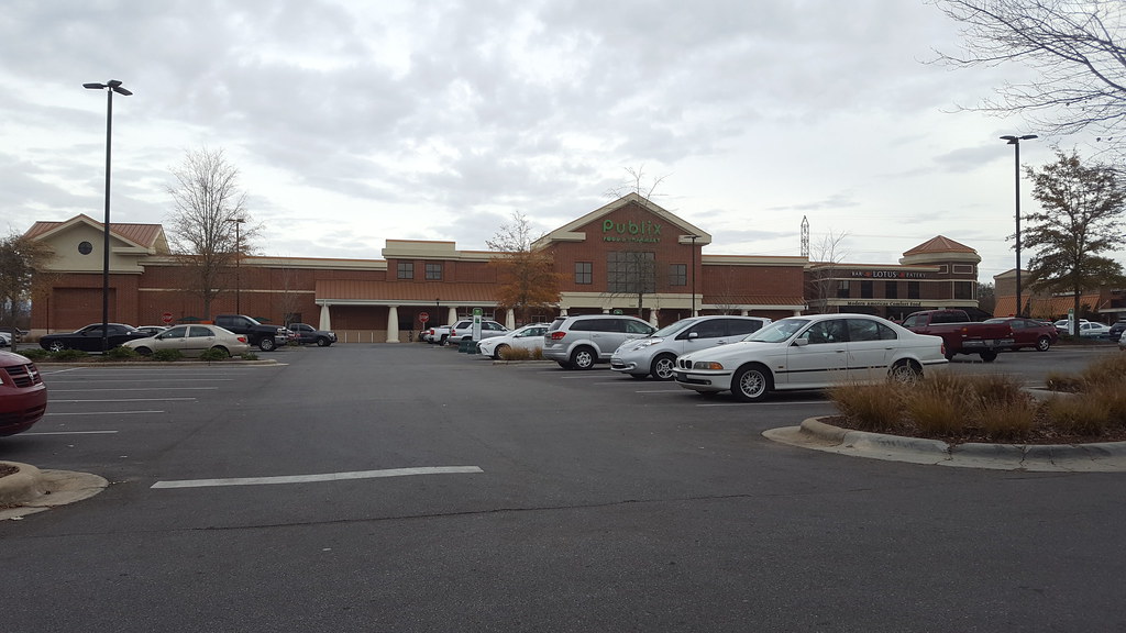 Lowes Foods Hoffman Village Gastonia, NC 1 Mike Kalasnik Flickr