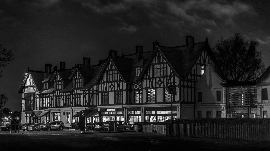 Royal Forest Hotel Beautiful country mansion in Chingford,… Flickr