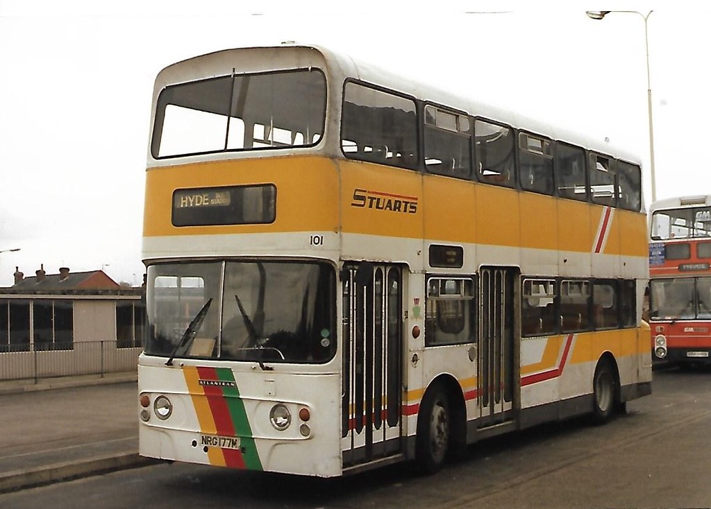 Hyde bus station, 15th April 1994 Chris Roberts Flickr