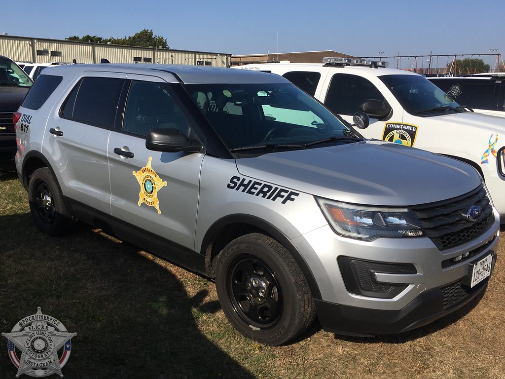 Top 77+ imagen henderson county sheriff's office texas Abzlocal.mx