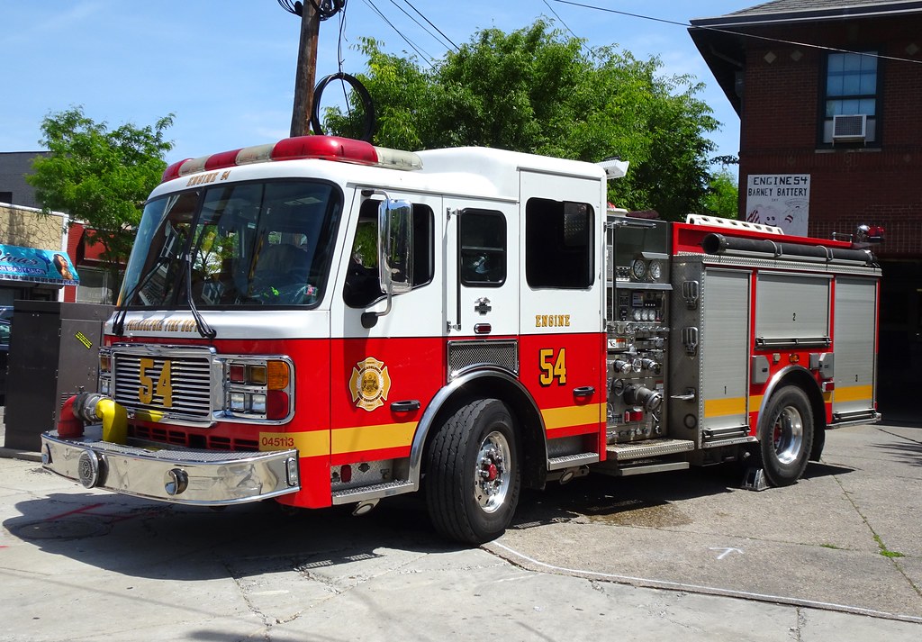 PFD Engine 54 | Philadelphia Fire Department Engine 54 2004 … | Flickr