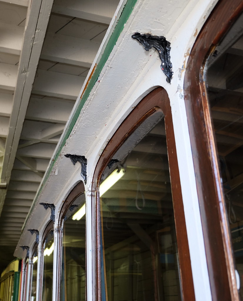 Bothwell Auction Lewis Fowler horsecar 4 roof On November … Flickr
