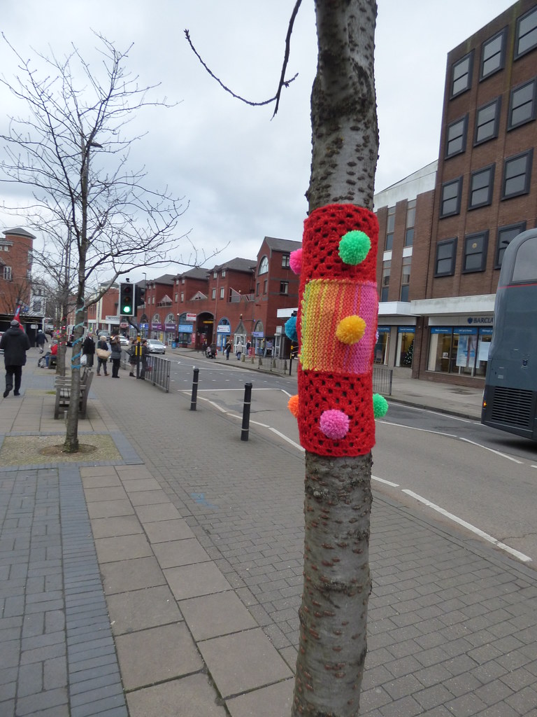 Yarn bombing High Street, Harborne Yarn bombing High S… Flickr