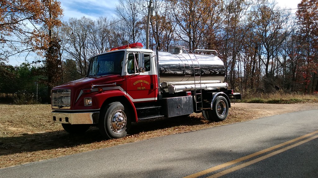 Pine Lake Rd, Lexington, TN アメリカ合衆国Pine Lake Road日の出日の入り時間