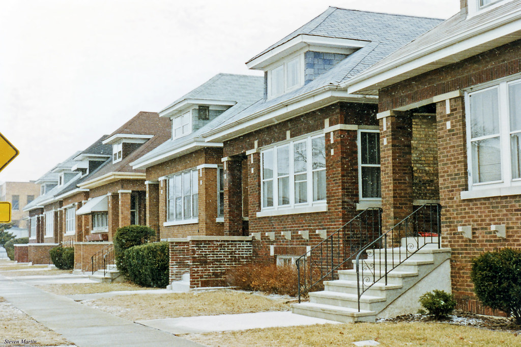 Row of Bungalows Berwyn, Illinois Thousands of houses like… Flickr