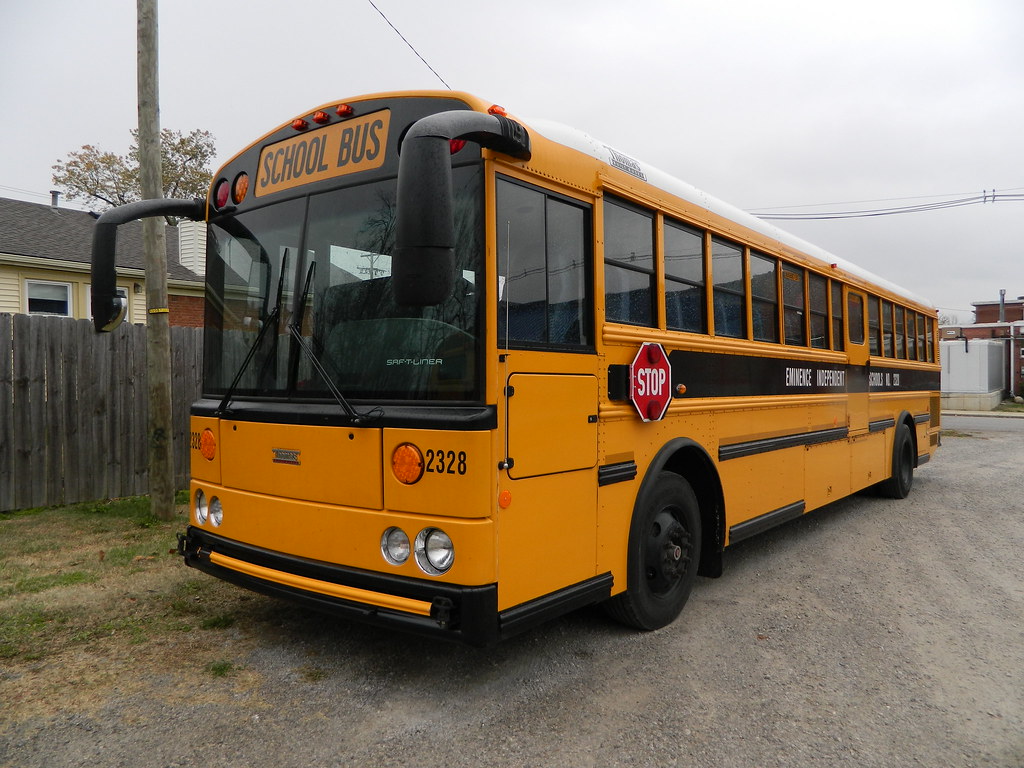 Eminence Independent Schools 2328 (3) Bus lot Eminence, … Flickr