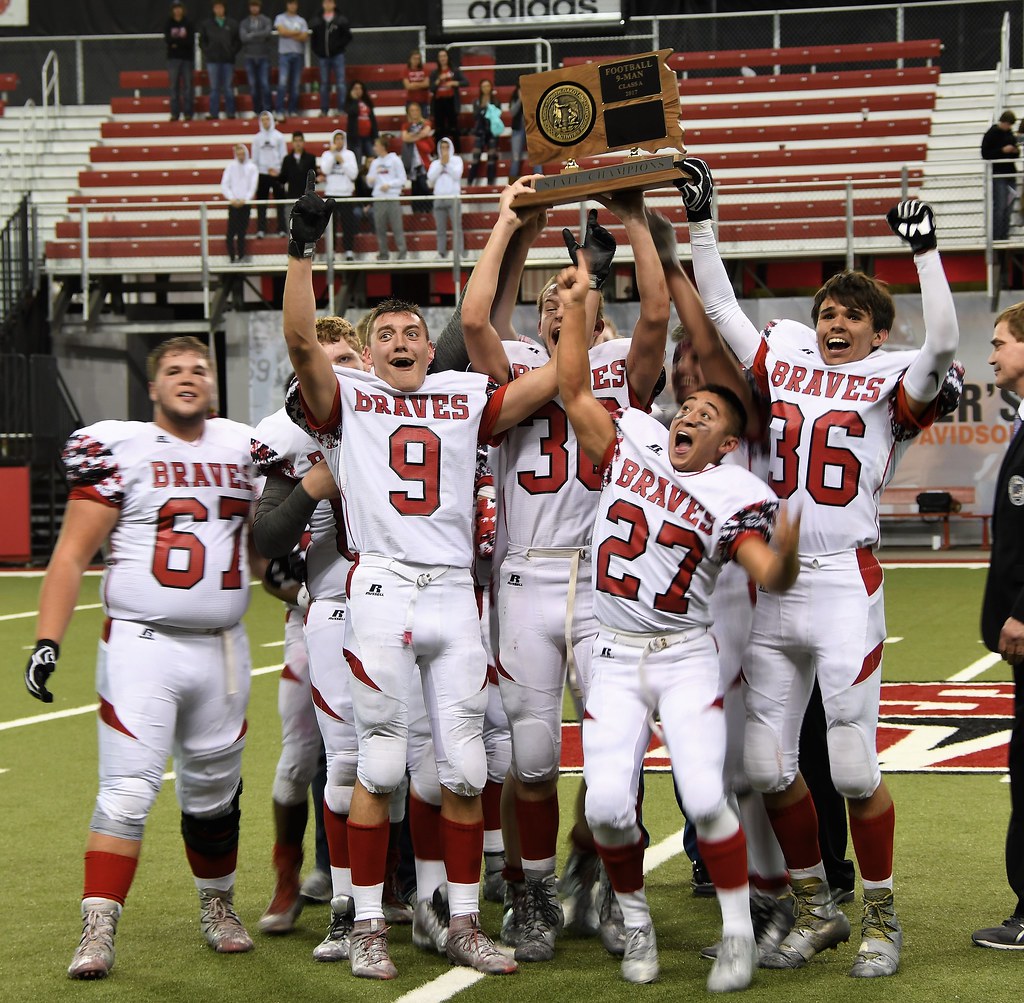 2017 9A Football CorsicaStickney BrittonHecla (3) Flickr