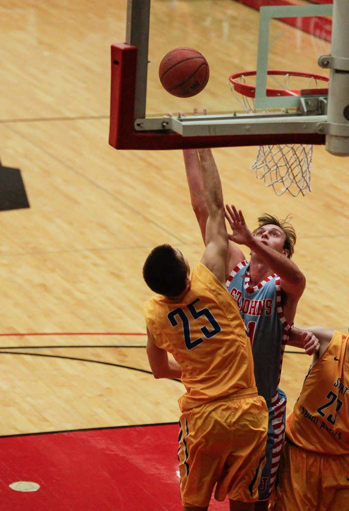 SJU Basketball vs. St. Scholastica (2017) Flickr