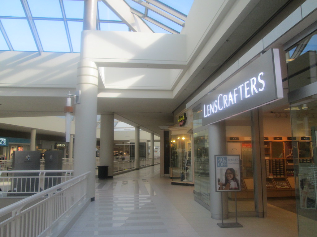 LensCrafters Middletown, NY. October 2016. … Flickr