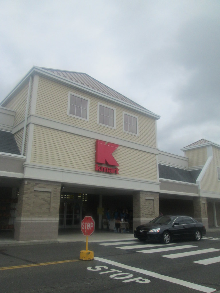 (Closed) Southbury, CT Kmart Flickr