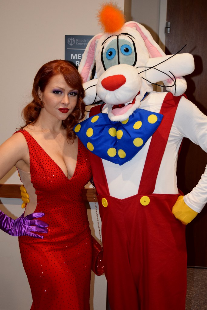 Jessica and Roger Rabbit cosplay at Rhode Island Comic Con