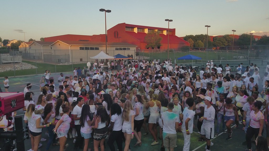 Rangeview High School 2017 Whilin Out Flickr