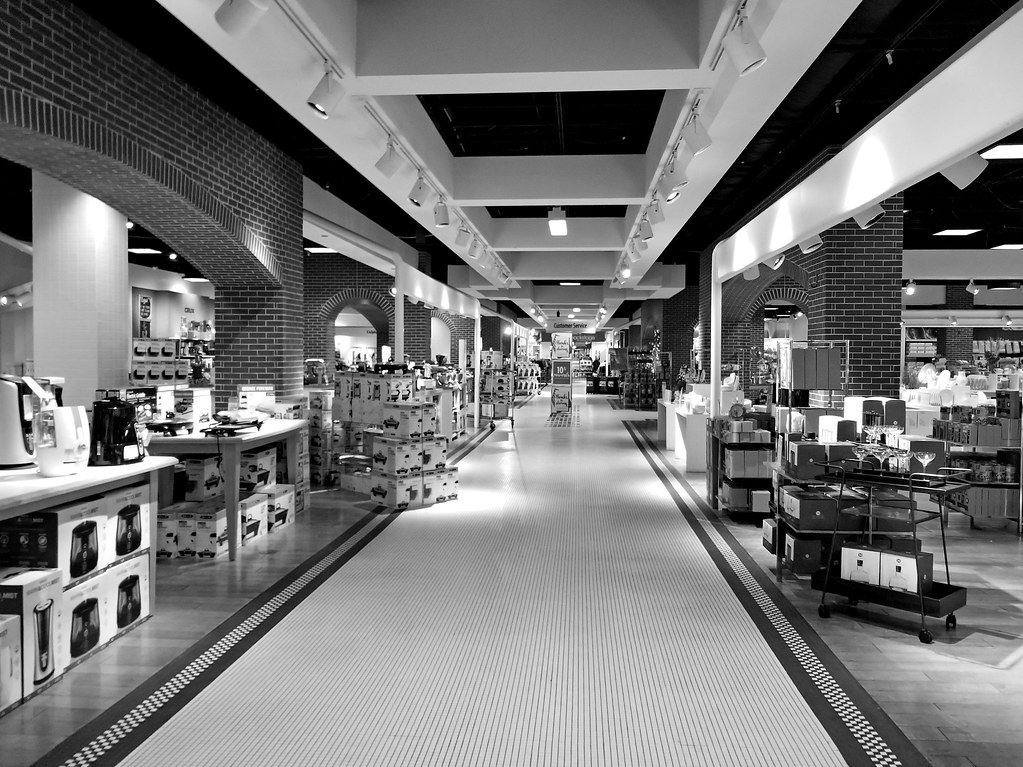 Macy's at Fairlane Town Center a photo on Flickriver