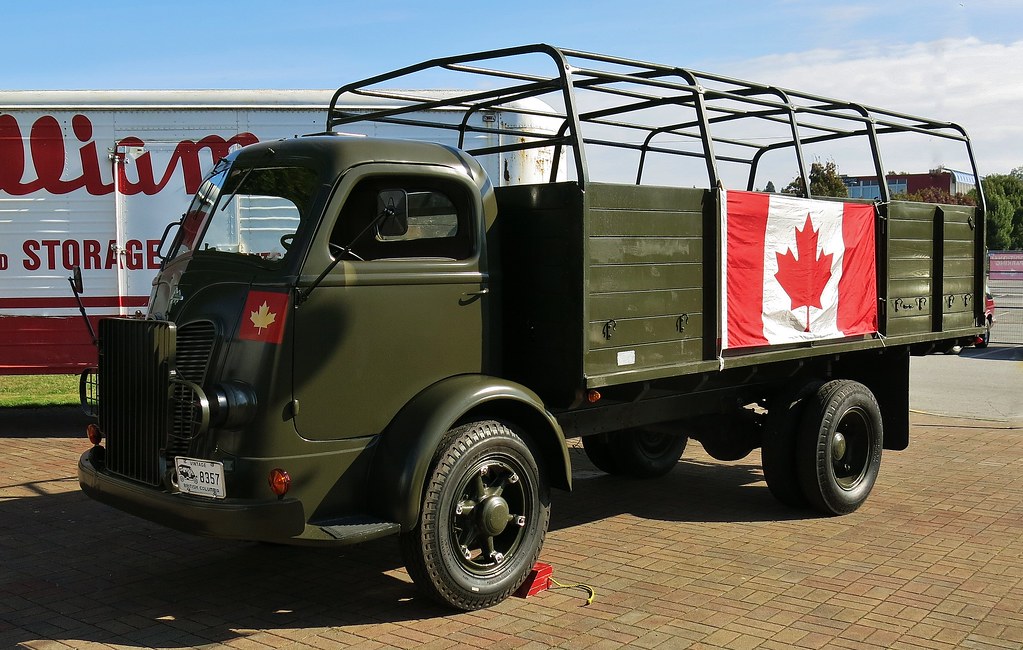 1941 International Harvester K7 COE exCanadian Armed For… Flickr