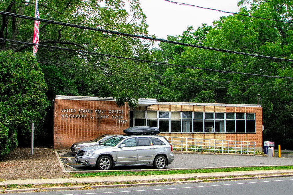 Woodbury, NY post office Nassau County. Photo by E Kalish,… Flickr