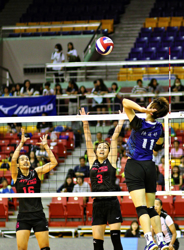 Top Volleyball League 中國人纖 VS ATTACKLINE. Flickr
