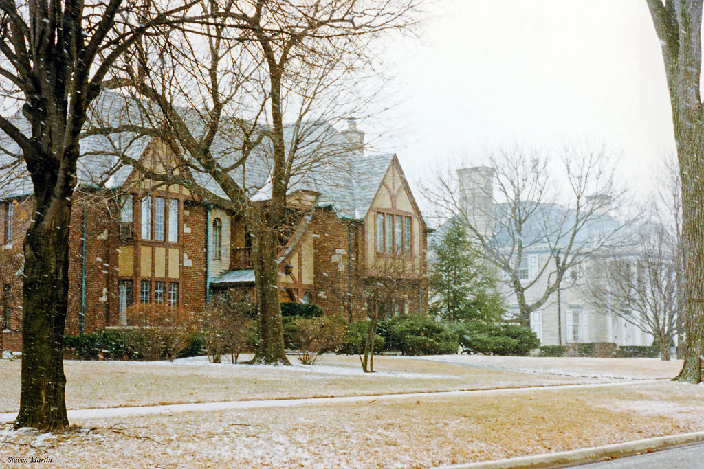 Neighborhood in Winter, River Forest Large upscale houses … Flickr